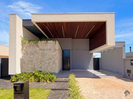 Casa-Térrea-Condomínio em Residencial Alphaville III
