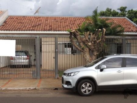 Casa-Térrea em Coronel Antonino