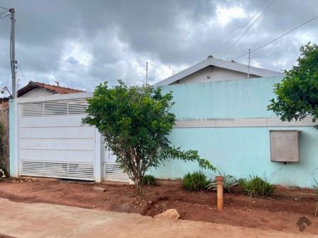 Casa-Térrea em Jardim Noroeste