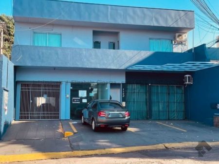 Sala / Salão / Loja em Centro