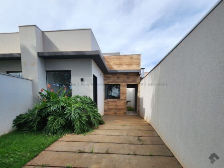 Casa-Térrea em Moreninha