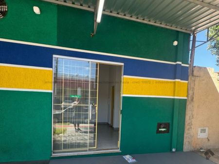 Sala / Salão / Loja em Jardim Jockey Club