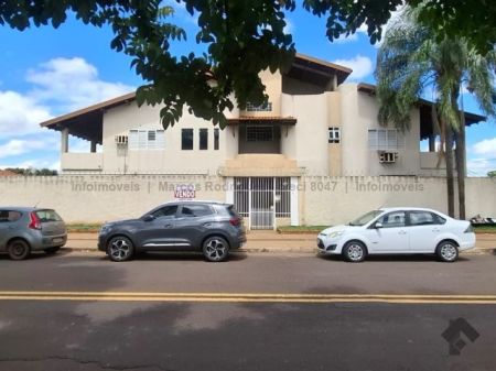 Sobrado em Jardim TV Morena