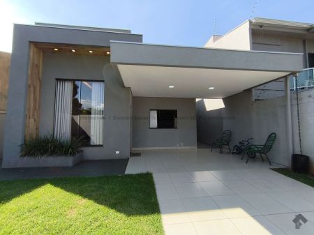 Casa-Térrea em Rita Vieira