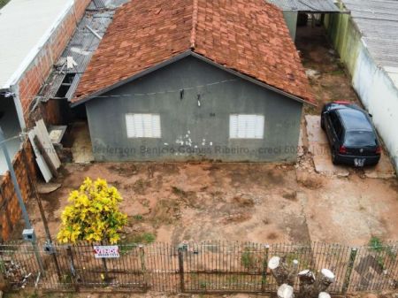 Casa-Térrea em Vila Margarida