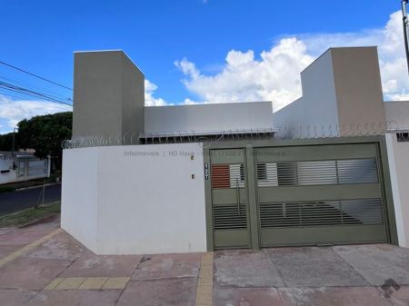 Casa-Térrea em Taquaral Bosque