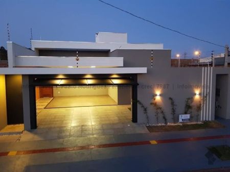 Casa-Térrea em Jardim Cristhais I