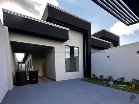Casa-Térrea em Jardim Tijuca II