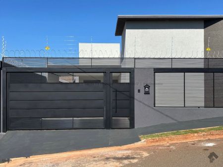 Casa-Térrea em Vila Nasser