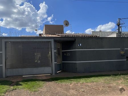 Casa-Térrea em Conjunto União