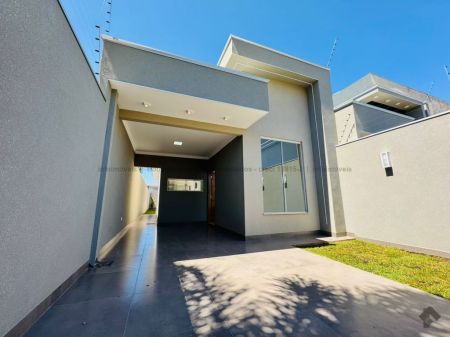 Casa-Térrea em Rita Vieira
