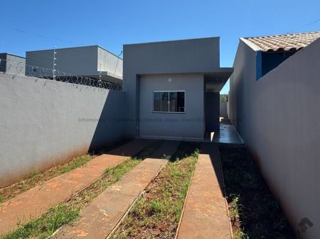 Casa-Térrea em Nova Campo Grande