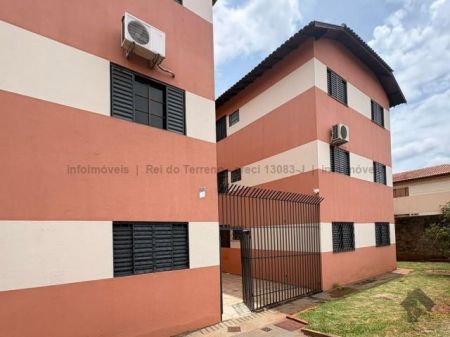 Apartamento em Aero Rancho