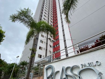 Apartamento em Centro