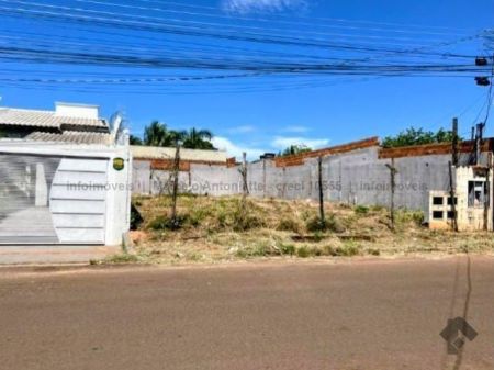Terreno em Aero Rancho
