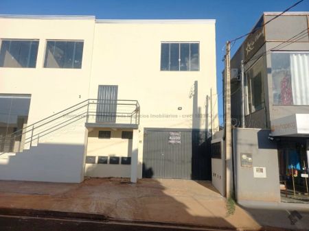 Sala / Salão / Loja em Residencial Oliveira I