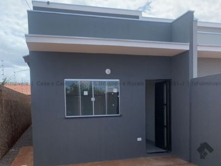 Casa-Térrea em Coophatrabalho