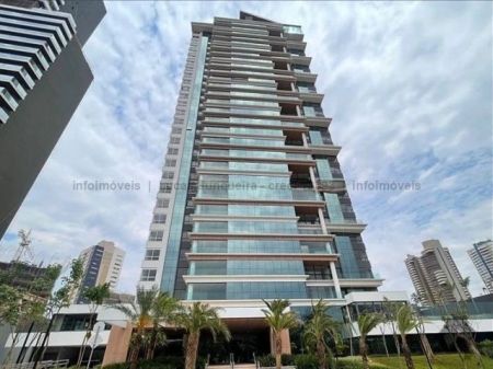 Apartamento em Royal Park