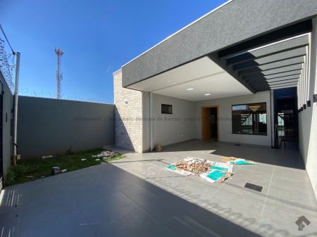 Casa-Térrea em Rita Vieira
