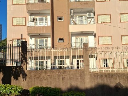 Apartamento em Monte Castelo