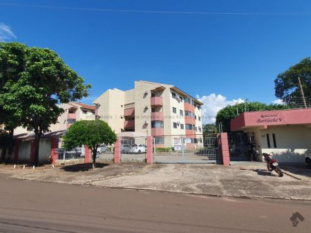 Apartamento em Vila Carlota