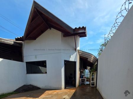 Casa-Térrea em Jardim Tijuca II