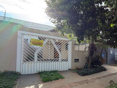 Casa-Térrea em Conjunto União
