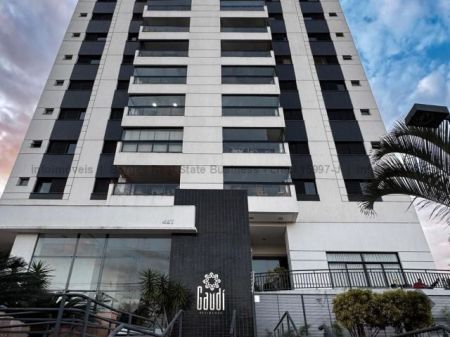 Apartamento em Jardim dos Estados