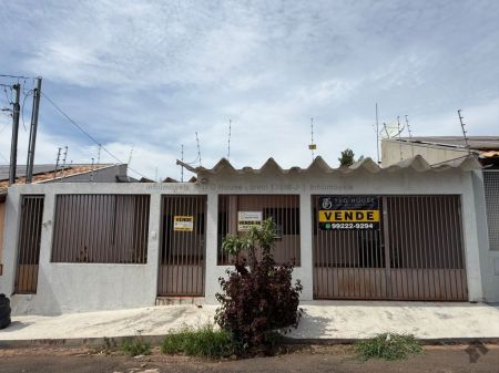Casa-Térrea em Coophafé