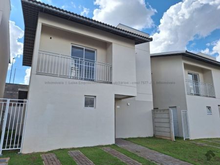 Sobrado-Condomínio em Novos Estados