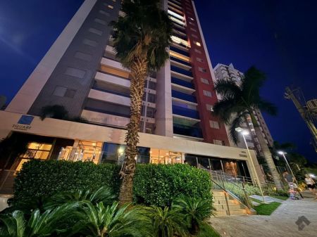 Apartamento em Jardim dos Estados