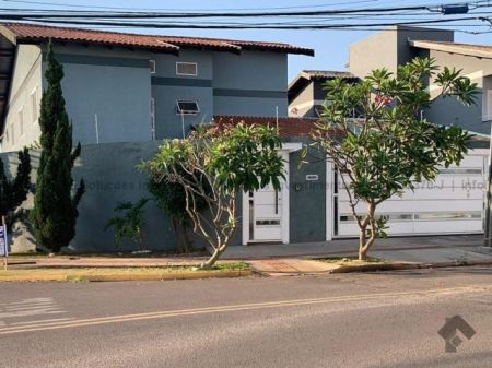 Sobrado em Carandá