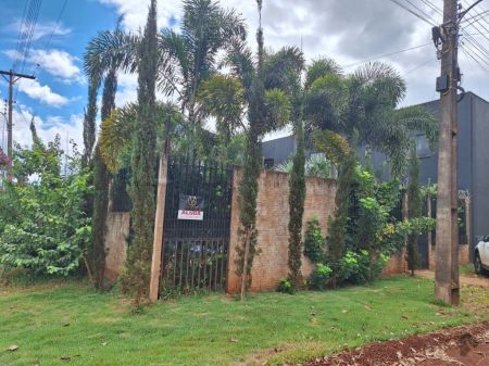 Casa-Térrea em Loteamento Parque das Orquídeas