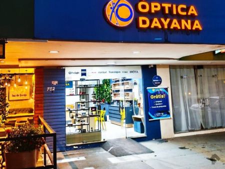 Ponto Comercial / Box em Carandá Bosque II