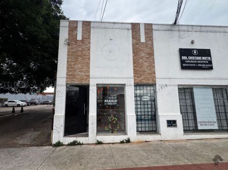 Sala / Salão / Loja em Centro