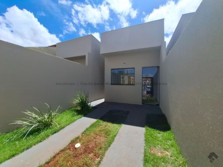 Casa-Térrea em Jardim Campo Alto