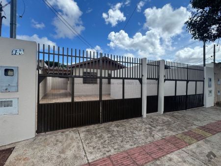 Casa-Térrea em Conjunto Res. Novo Paraná