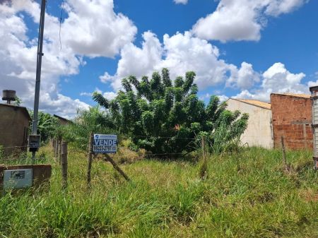 Terreno em Jardim São Conrado