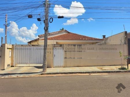 Casa-Térrea em Jardim Monte Líbano