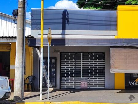 Sala / Salão / Loja em Centro