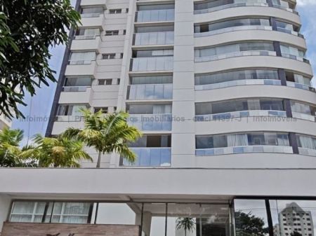 Apartamento em Centro