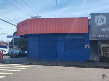 Sala / Salão / Loja em Centro