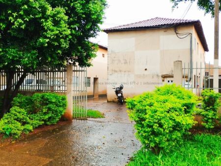 Apartamento em Pioneiros