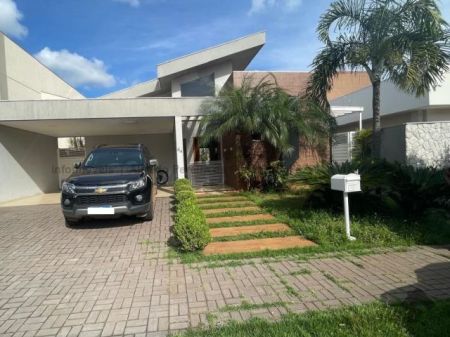 Casa-Térrea-Condomínio em Vila Vilas Boas