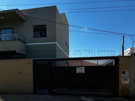 Sobrado em Jardim São Lourenço