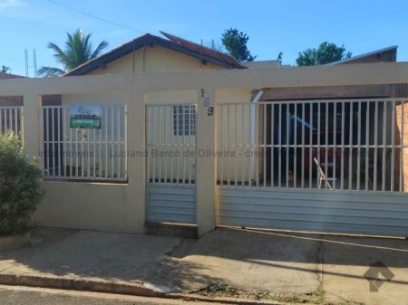 Casa-Térrea em Conjunto Residencial Cristo Redentor I