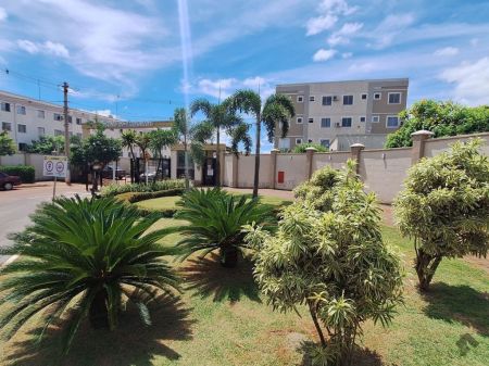 Apartamento em Pioneiros