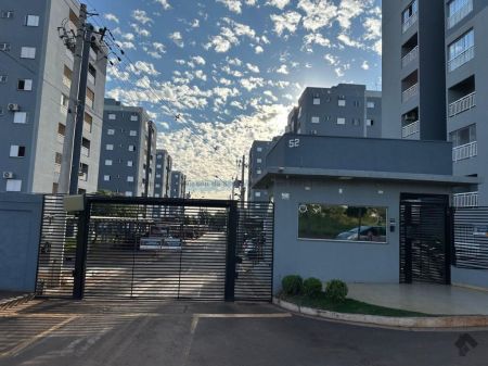 Apartamento em Vila Cidade Morena