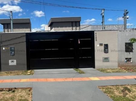 Casa-Térrea em Nova Lima