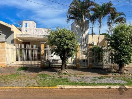 Casa-Térrea em Vila Donária